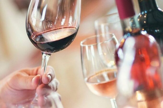 Vancouver City Tour With Grand Lunch and Wine - Frequently Asked Questions