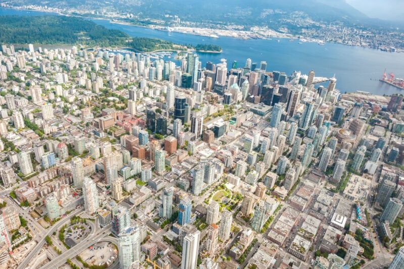 Vancouver: Classic Panorama Tour by Seaplane - Itinerary and Highlights