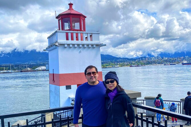 Vancouver Delight - 18 Attractions Private City Tour - Private Transportation