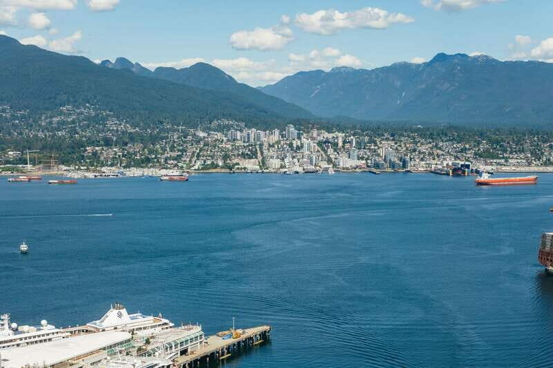 Vancouver: Entry Ticket for the Vancouver Lookout - Key Points