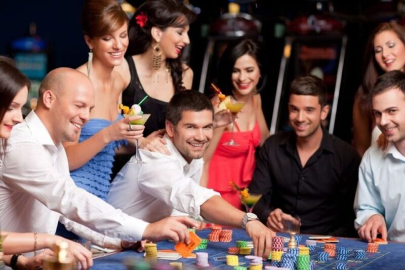 Vancouver Evening 4 Hours Tour With Night Life Attractions - Optional Activities