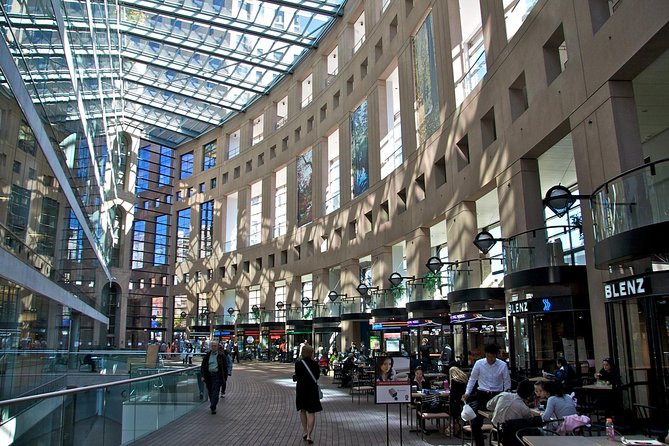 Vancouver Family Tour for History Geeks Private - Historical Significance