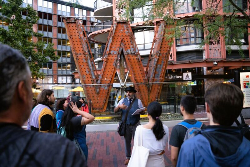 Vancouver: Forbidden Vancouver Guided Tour - Mobsters and Bootleggers
