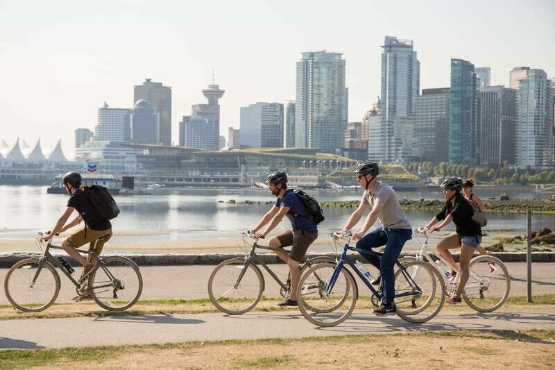 Vancouver: Guided Bike Tour - The Ride and Group Experience
