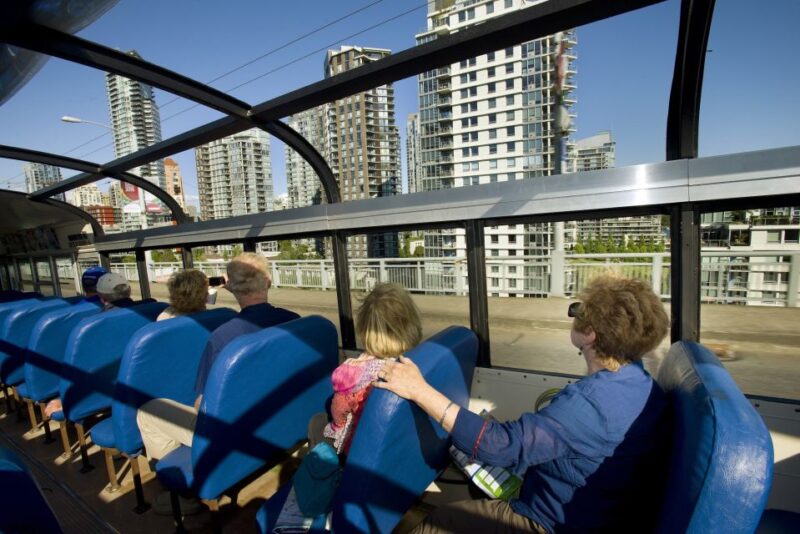 Vancouver: Guided Sunset Tour With Photo Stops - Customer Feedback