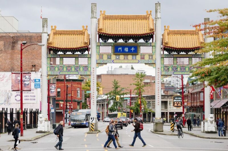 Vancouver: Highlights Private Sightseeing Tour - Tour Features