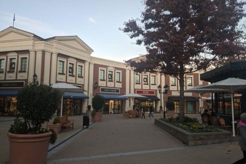 Vancouver Lay Over Shopping - Mc Arthur Glen Designer Mall - Key Points