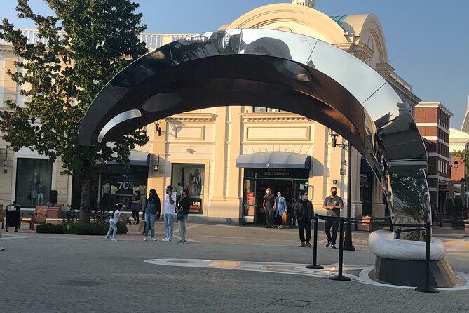 Vancouver Lay Over Shopping (Mc Arthurglen Designer Outlet Mall ) Tour Private - Highlights of McArthurGlen Designer Outlet