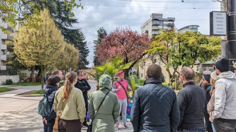 Vancouver: Lgbtq2+ History Tour With Guide - Tour Features