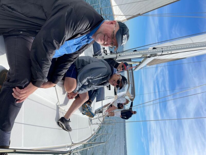 Vancouver: Mosquito Creek and English Bay Sailboat Cruise - Onboard Experience