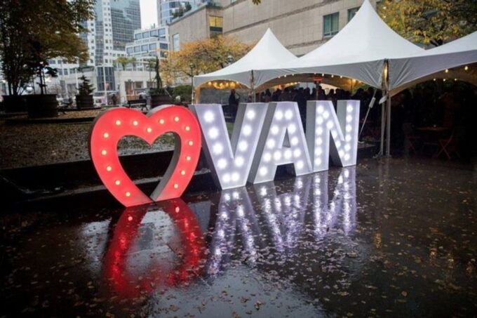Vancouver Romantic Couple Luxury Tour Private - Frequently Asked Questions