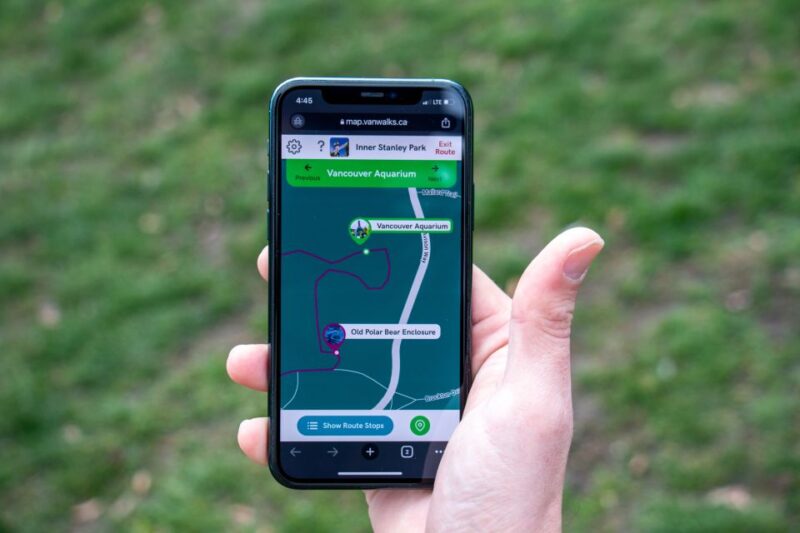 Vancouver: Self-Guided Smartphone Tour of Stanley Park - Accessibility and Technology