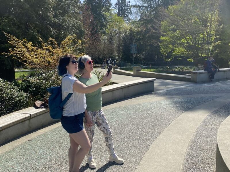 Vancouver: Self-Guided Smartphone Tour of Stanley Park - Preparation and Important Information