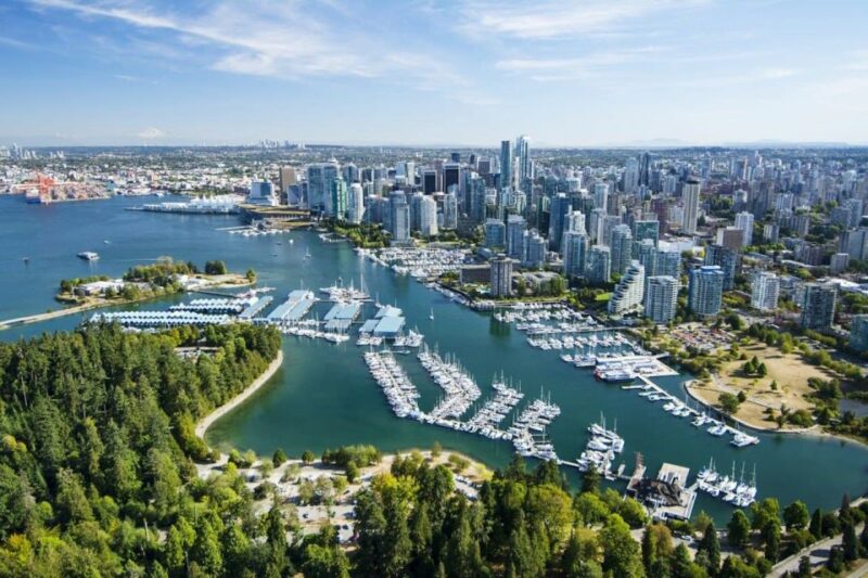 Vancouver: Small Group Tour W/Capilano & Grouse Mtn Lunch - Tour Duration and Group Size