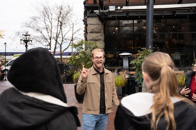 Vancouver Tips-Based Walking Tour | 3-Hour - Getting Around Vancouver