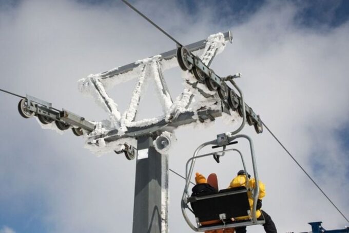 Vancouver to Revelstoke 2 Days Ski and Snowboarding Tour - Safety and Policies