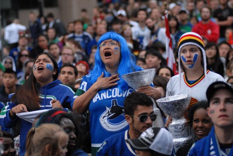 Vancouver: Vancouver Canucks Ice Hockey Game Ticket - Experience Overview