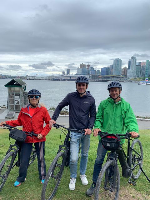 Vancouver Waterfront Guided Bike/E-Bike Tour - Customer Reviews