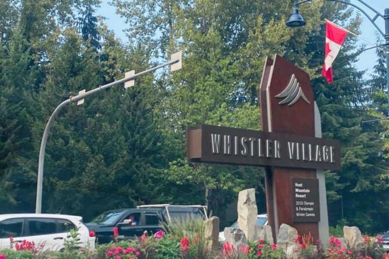Vancouver Winter Fun at Peak to Peak Gandola in Whistler - Outdoor Activities and Amenities