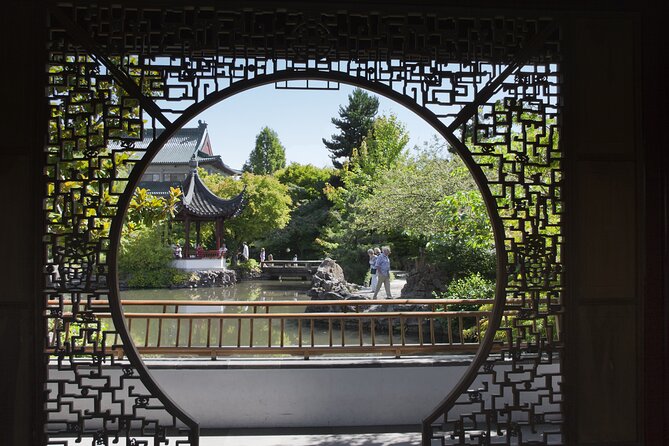 Vancouver's Urban Oasis: A Walking Tour - Tour Details and Inclusions