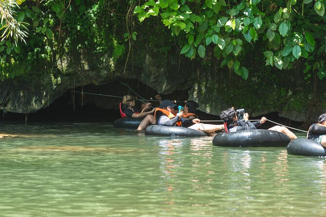 Vang Vieng Tour a - Blue Lagoon 3 With Caves and Zipline - Confirmation and Accessibility