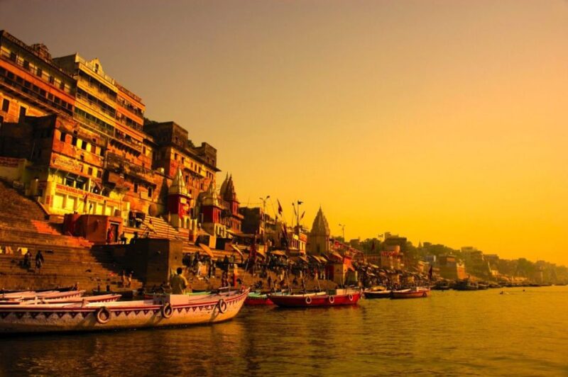Varanasi: 2-Day Spiritual Tour With Gange Aarti & Boat Ride - Key Points