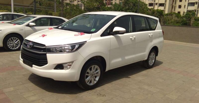 Varanasi Airport Transfer - Driver and Vehicle Details