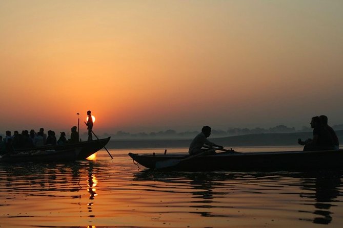 Varanasi: Boat Ride, Ghat Walk & Aarti Ceremony Tour - Unforgettable Experience