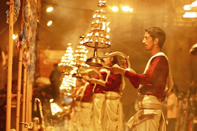 Varanasi Evening Ganga Aarti Tour - Inclusions and Logistics