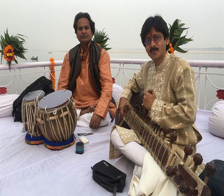 Varanasi: Maharaja Boat Ride and Dinner - Boat Ride Amenities