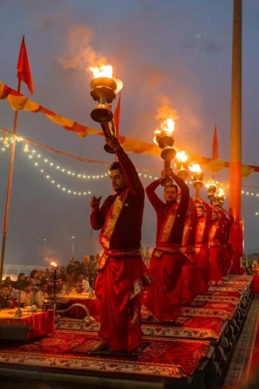 Varanasi: Photography Tour with Local Guide & Ganges - A Deep Dive into the Varanasi Photography Tour