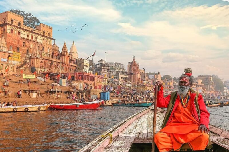 Varanasi: Private City Highlights Day Tour & Ganges Cruise - Temples and Monuments