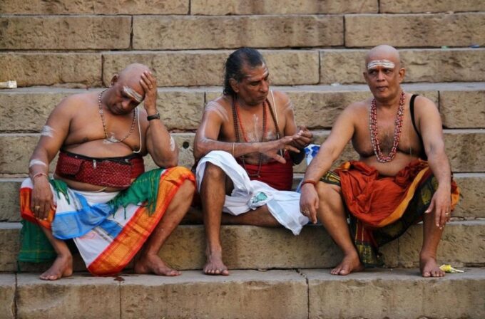 Varanasi: Private City Tour With by Air-Conditioned Vehicle - Kashi Vishwanath Temple