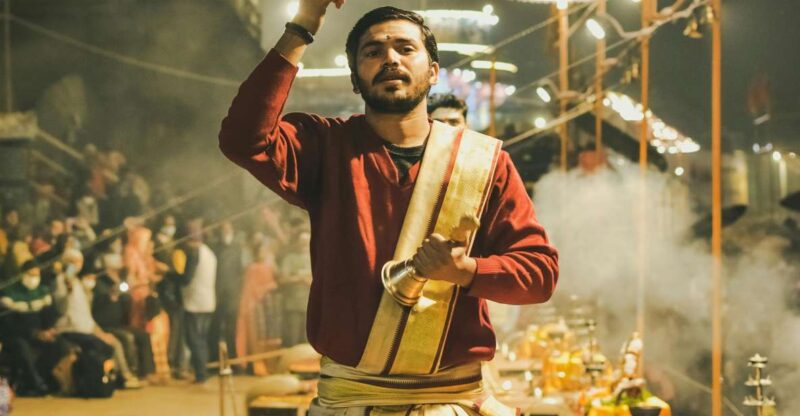 Varanasi: Private Guided Tour of Varanasi and Sarnath - Key Points