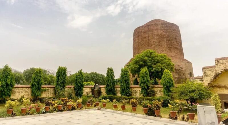 Varanasi: Private Guided Tour of Varanasi and Sarnath - Experience and Activities