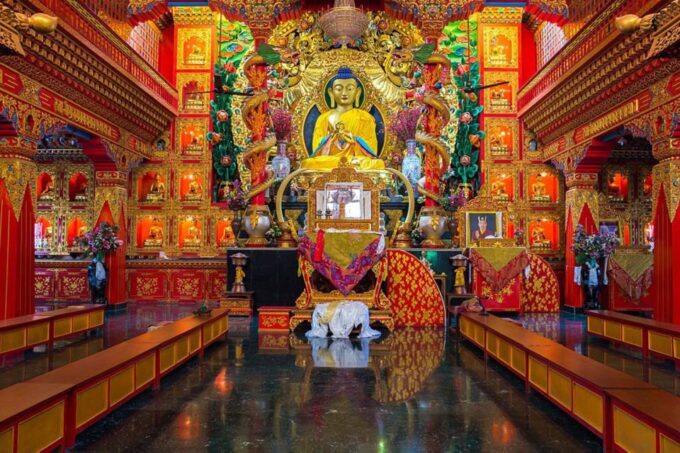 Varanasi: Private Varanasi Temple Tour With Sarnath - Exploration of Sarnath Sites