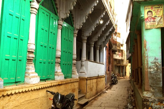 Varanasi Puzzled Alleys and Hidden Shrines - Tour Booking and Availability