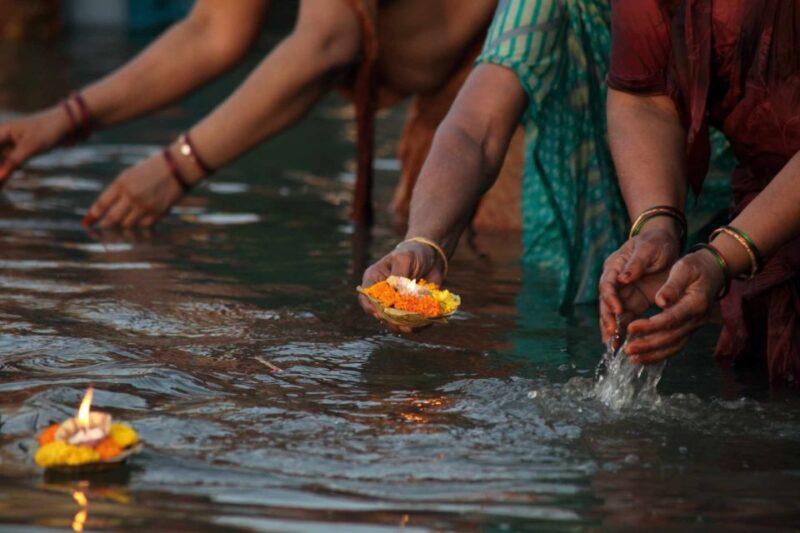 Varanasi : Sunrise Boat Tour - Key Points