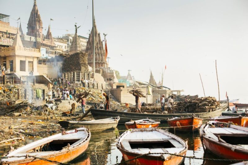 Varanasi. Sunrise & Morning Down Town. Walking Tour - Cultural Insights