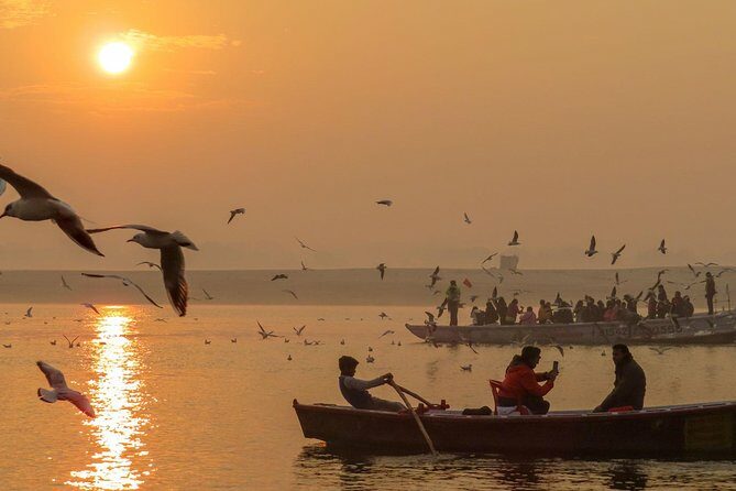 Varanasi tour in 3 days without accommodation - FAQs