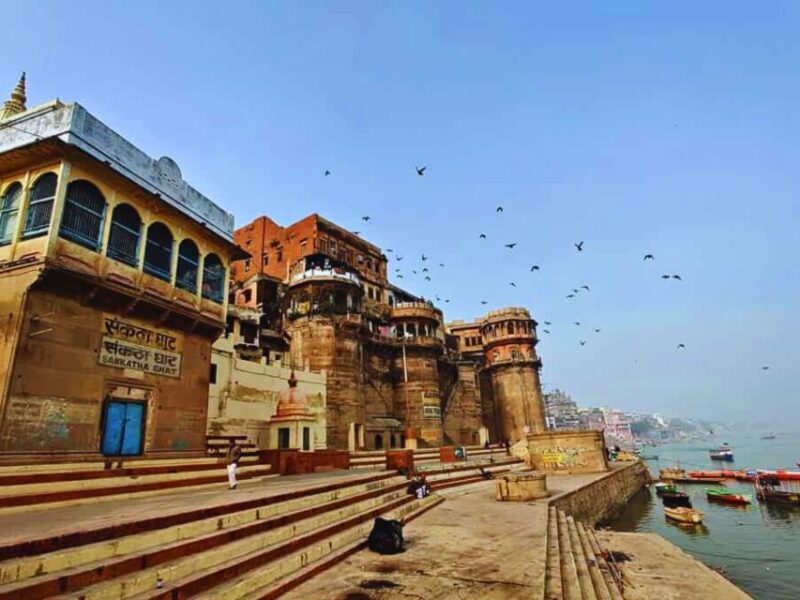 Varanasi Walking Tour With Local Snacks - Important Information