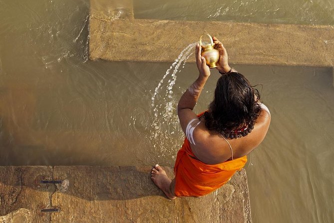 Varanasi:Sunrise Tour With Ganga Aarti,Akhada Visit,Ancient Stepwell & Breakfast - Savoring the Traditional Breakfast