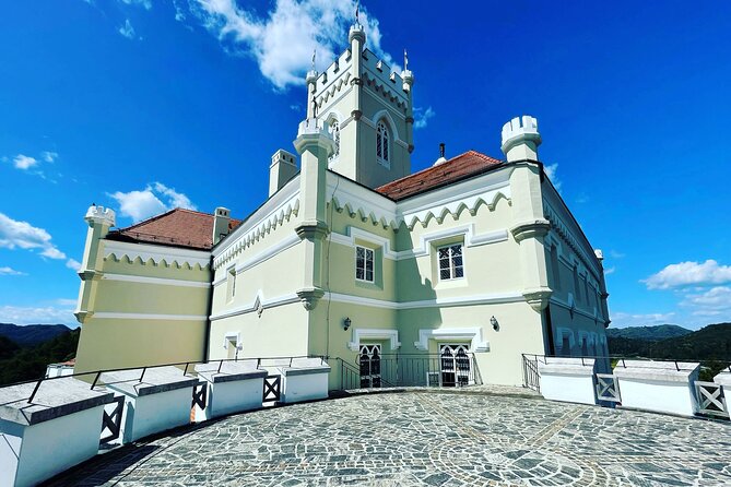 Varazdin Baroque Town & Trakoscan Castle, Small Group From Zagreb - Exploring Varazdin Baroque Town