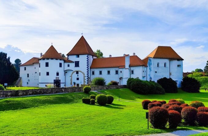 Varazdin City Tour - Local Guide - Getting to Varazdin