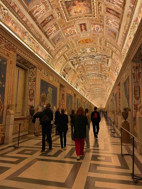 Vatican City: Museums & Sistine Chapel VIP Entrance Ticket - Admiring the Sistine Chapel
