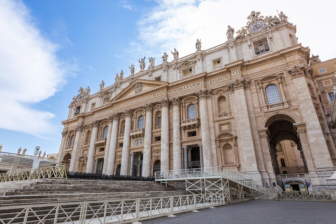Vatican Museums and Sistine Chapel Skip-the-line - Visitor Volume Considerations