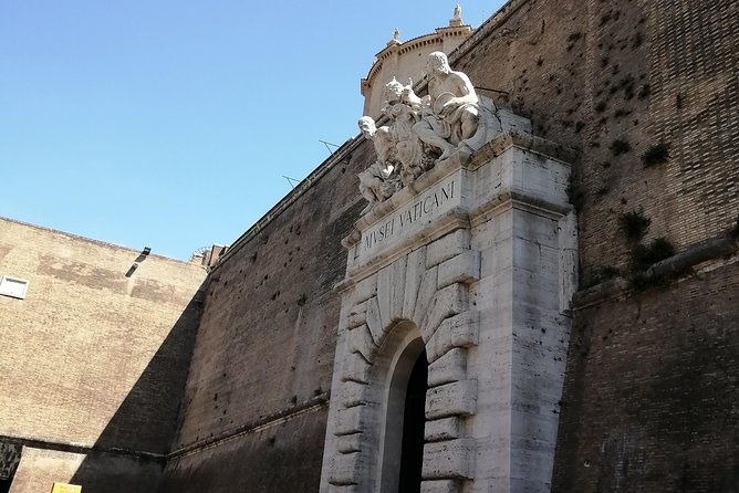 Vatican Museums & Sistine Chapel No Line Group Guided Tour - Meeting and End Points