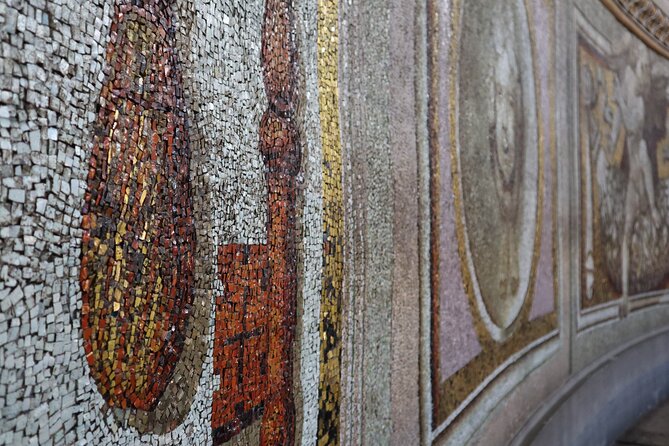 Vatican: St. Peters Dome Tour With Basilica & Underground Access - Experience Highlights