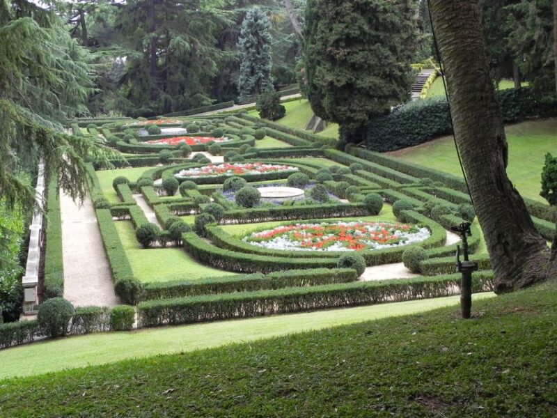 Vatican: Vatican Gardens With Bus Tour & Vatican Museums - Restrictions and Recommendations