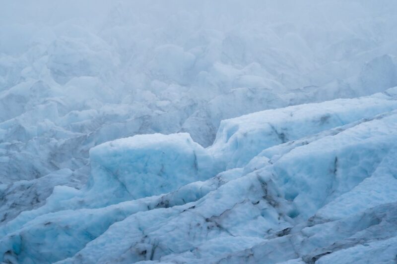 Vatnajökull Glacier: Ice Cave Discovery Group Tour - Experience Highlights